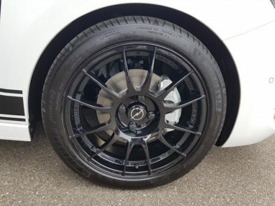 Vehicle image 6 Vehicle image 6