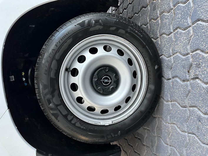 Vehicle image OPEL COMBO