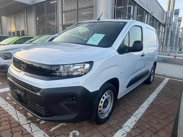 Vehicle image OPEL COMBO