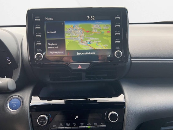 Vehicle image 12