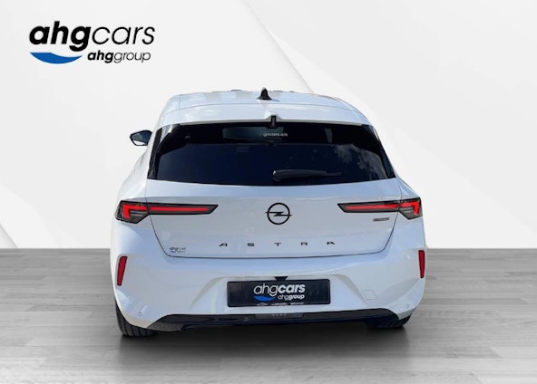 Vehicle image 3 Vehicle image 3