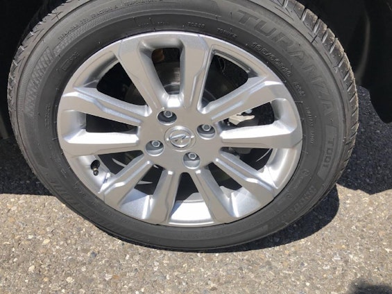 Vehicle image 9 Vehicle image 9