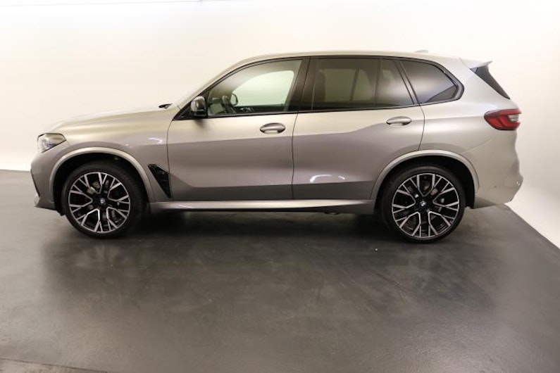 Vehicle image BMW X5