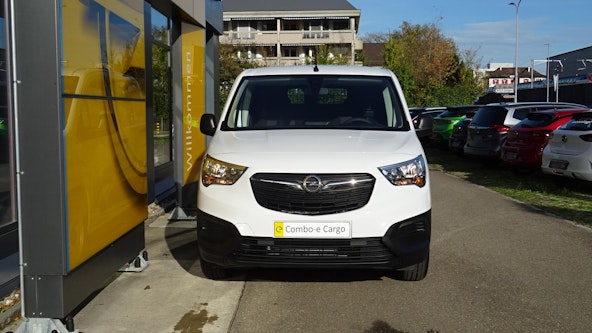 Vehicle image 7 Vehicle image 7