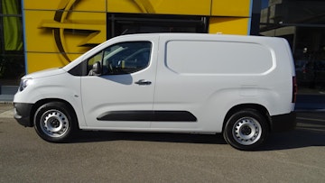 Vehicle image OPEL COMBO 0