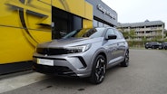 First vehicle image