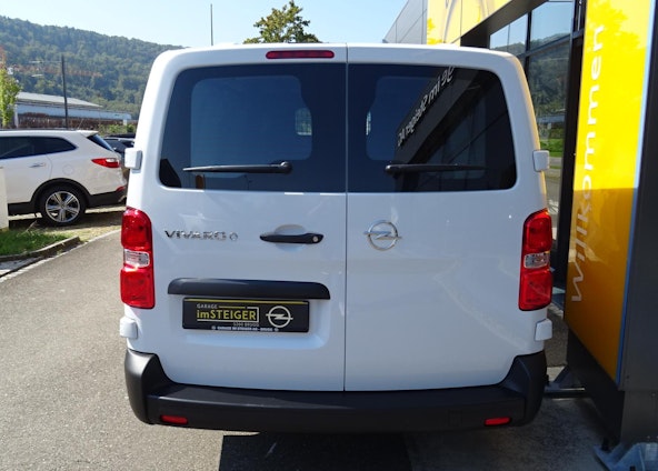 Vehicle image 5 Vehicle image 5