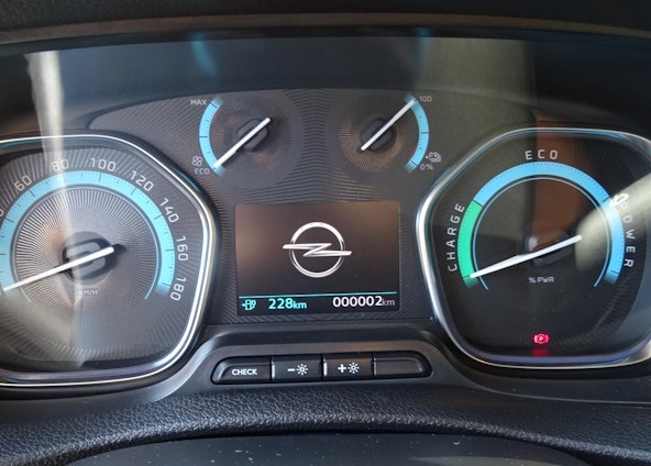 Vehicle image 3 Vehicle image 3