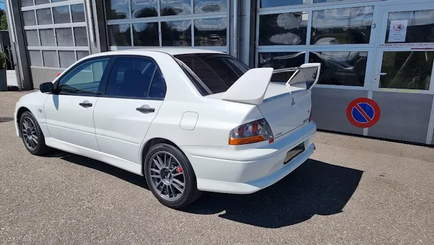 Mitsubishi Lancer Evolution 8 RS