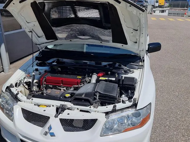 Mitsubishi Lancer Evolution 8 RS