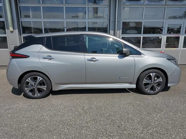 Nissan Leaf N-Connecta 40kWh
