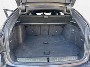 Vehicle image BMW 520d xDrive Touring