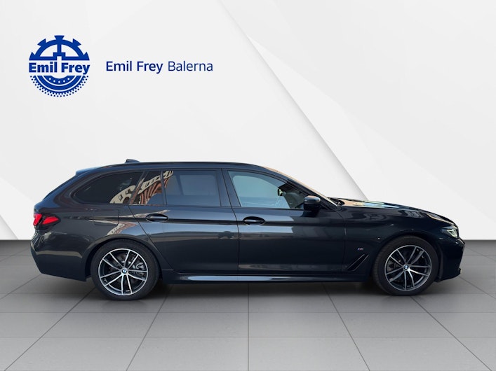 Vehicle image BMW 5 SERIES