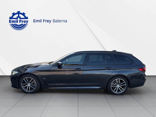 BMW 520d xDrive Touring 2