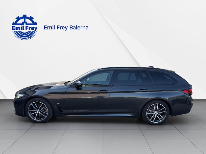 Vehicle image BMW 5 SERIES