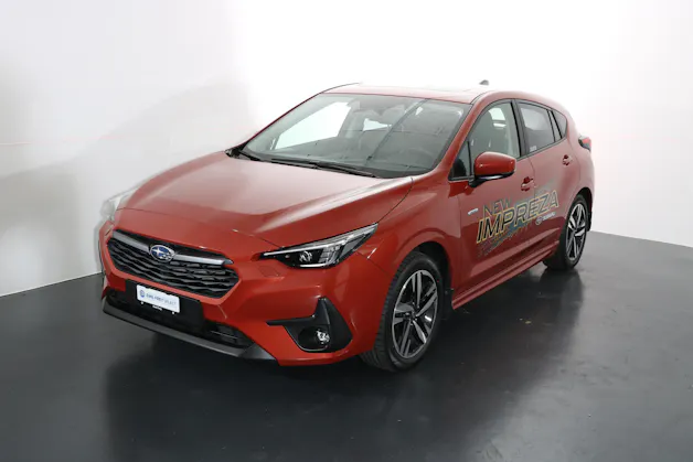 Subaru Impreza 2.0i e-Boxer Luxury
