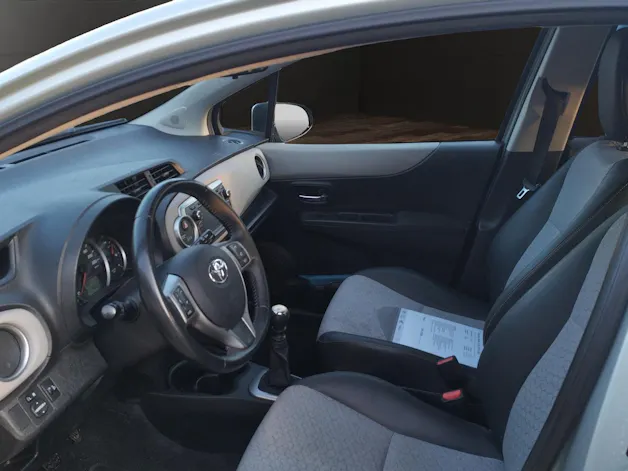 Toyota Yaris 1.33 VVT-i Sol
