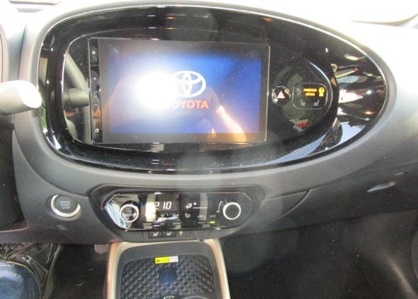 Vehicle image 7 Vehicle image 7