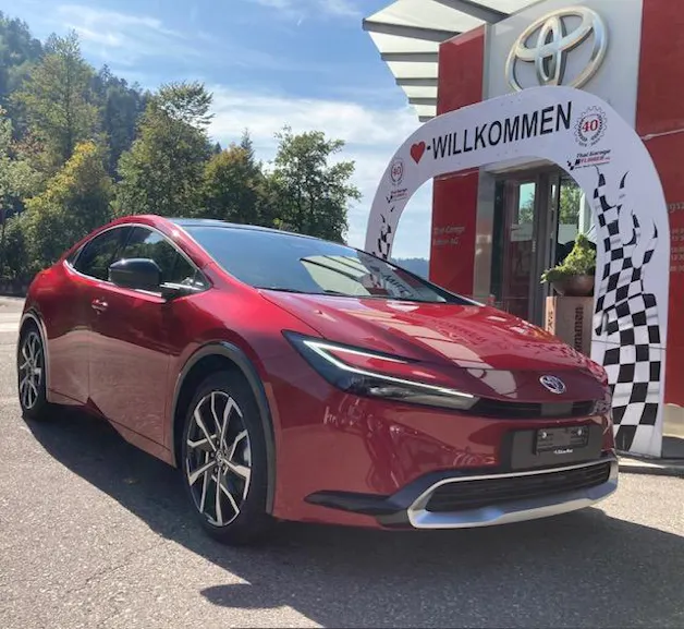 Toyota Prius 2.0 Plug-In-Hybrid Style