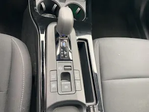 Toyota Prius 2.0 Plug-In-Hybrid Style