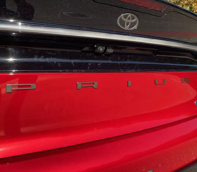 Toyota Prius 2.0 Plug-In-Hybrid Style