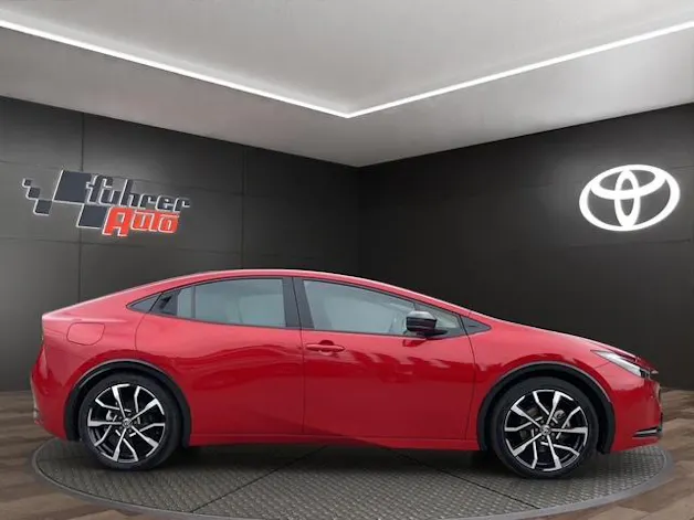 Toyota Prius 2.0 Plug-In-Hybrid Style