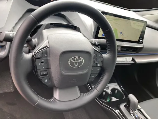 Toyota Prius 2.0 Plug-In-Hybrid Style