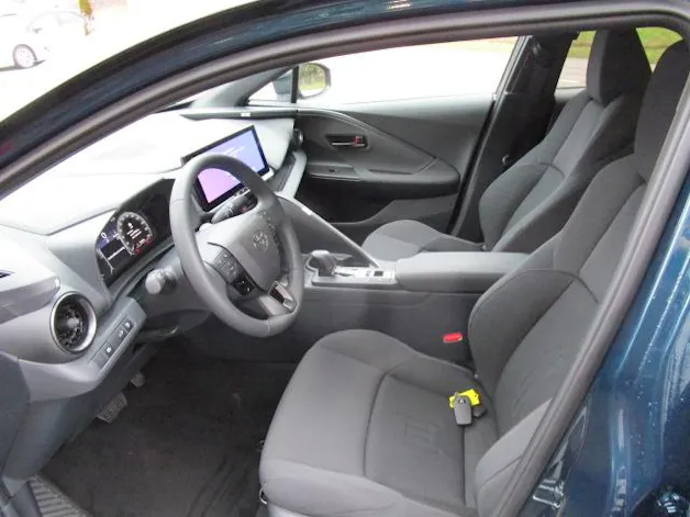 Toyota C-HR 2.0 HEV Trend 4x4