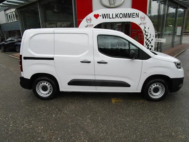 Toyota PROACE CITY Van L1 1.2 Profi