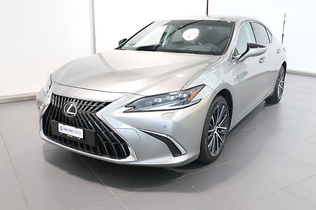 LEXUS ES 300h Comfort: Jetzt Probefahrt buchen!