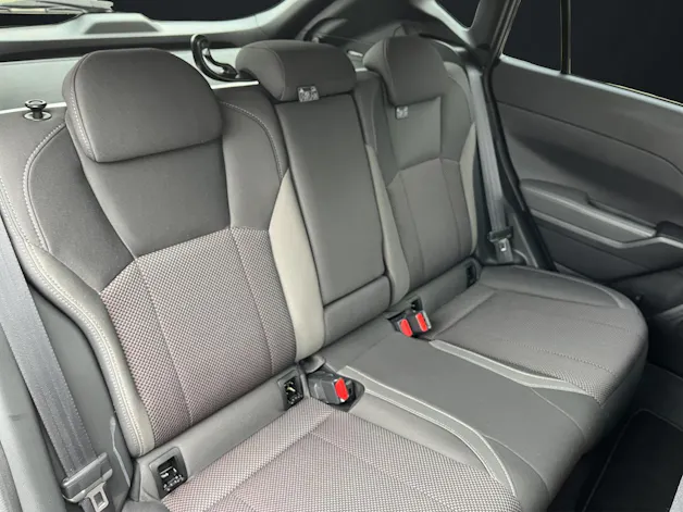 Subaru Impreza 2.0i e-Boxer Swiss Plus