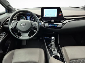 Fahrzeugbild TOYOTA C-HR 2.0 VVTi HSD Premium