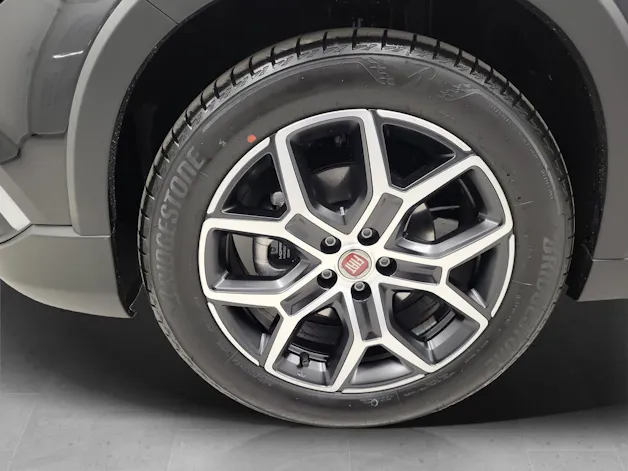 Fiat Tipo SW 1.5 Hybrid Swiss Cross
