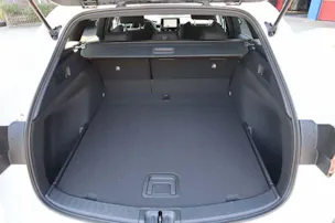 Suzuki Swace 1.8 Compact Top Hybrid