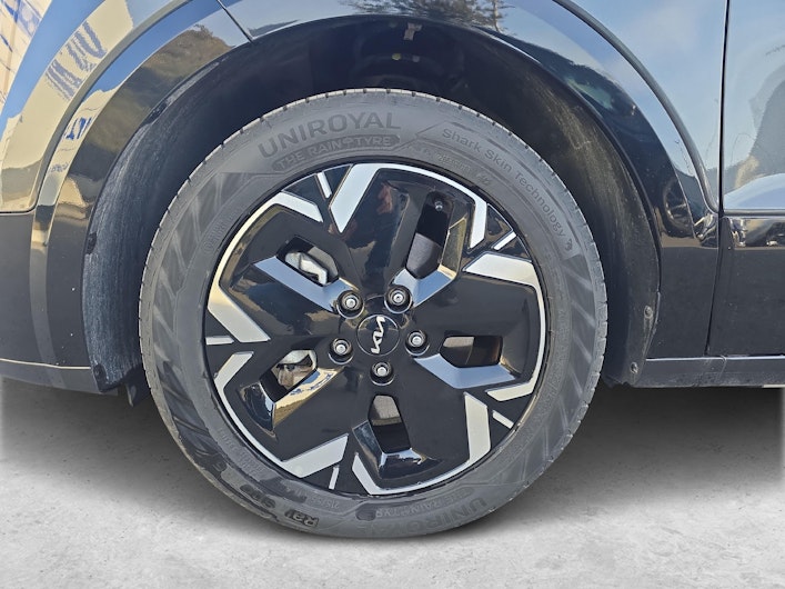 Vehicle image KIA NIRO