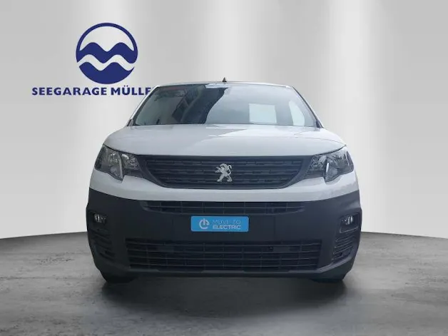 Peugeot e-Partner Kaw. 800 Standard 50 kWh Premium