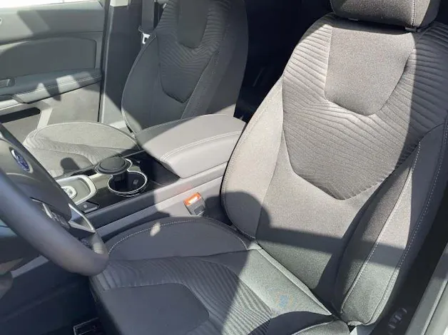 Ford S-Max 2.5 Hybrid Edition
