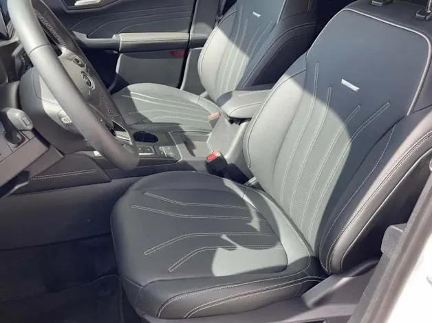 Ford Kuga 2.5 Hybrid Vignale 4x4