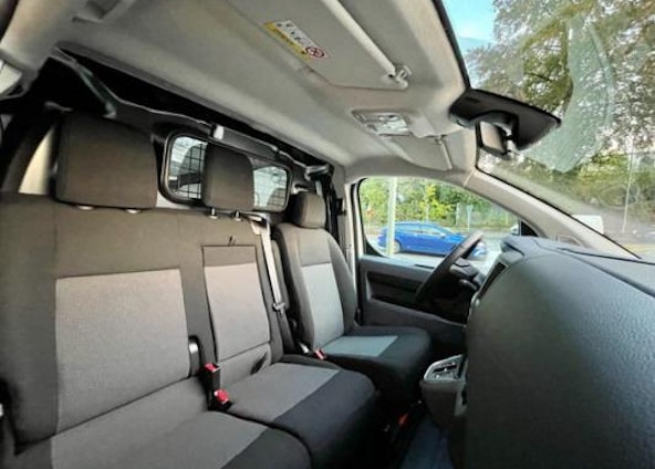 Vehicle image 10 Vehicle image 10