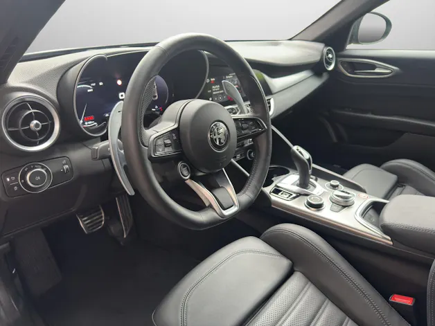 Alfa Romeo Giulia 2.0 Q4 Veloce