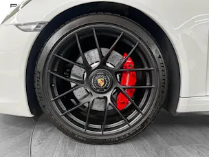 Porsche 911 Carrera 4 GTS Cabriolet