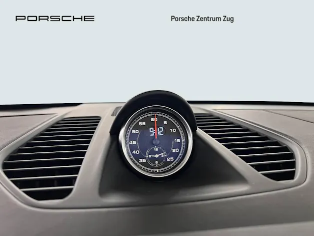 Porsche 911 Carrera 4 GTS Cabriolet