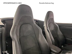 Porsche 911 Carrera 4 GTS Cabriolet