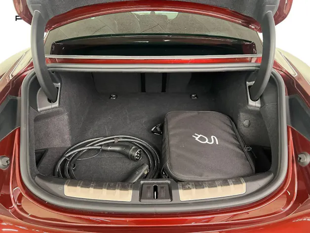 Porsche Taycan Turbo