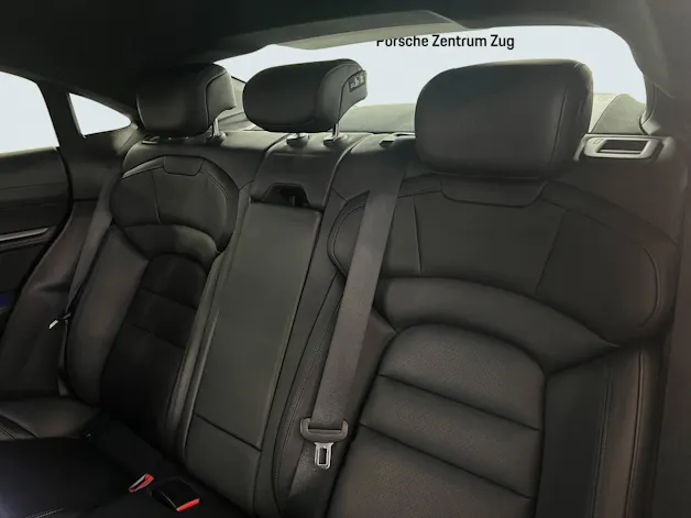 Porsche Taycan Turbo