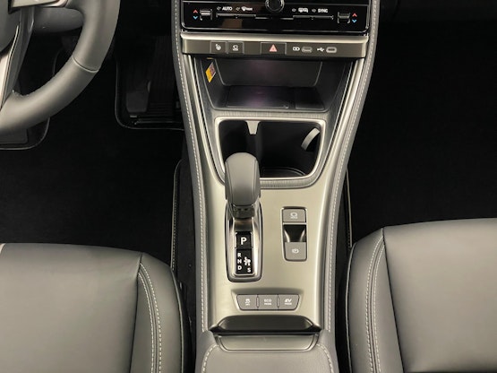 Vehicle image 12 Vehicle image 12