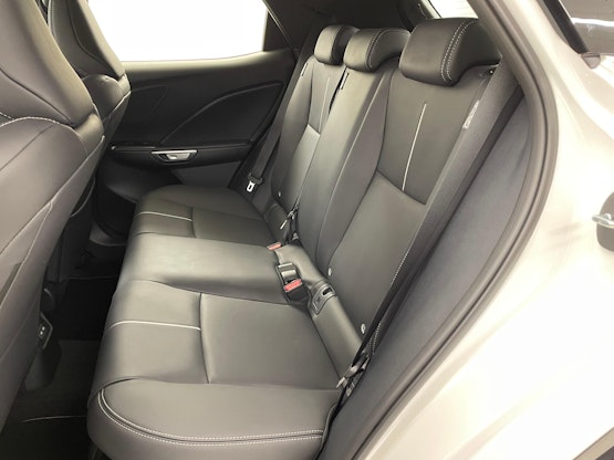 Vehicle image 9 Vehicle image 9