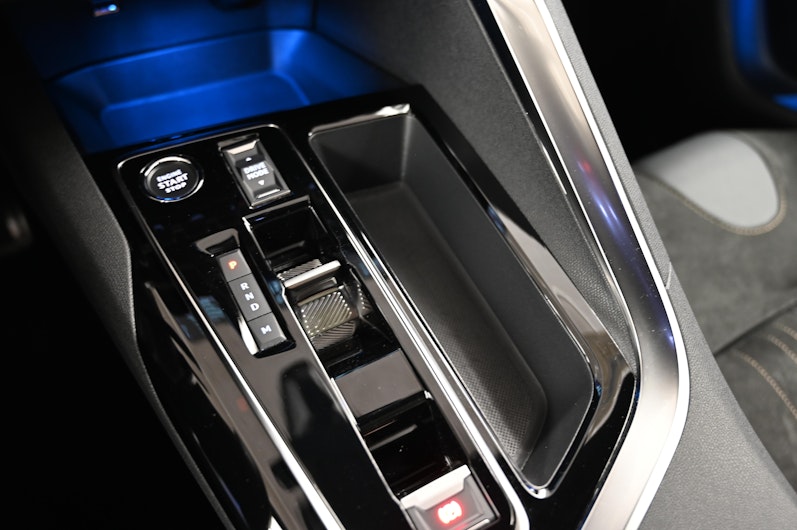 Vehicle image PEUGEOT 3008