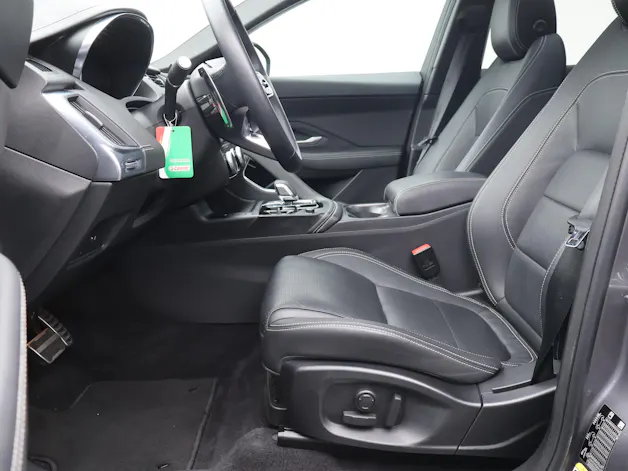 Jaguar E-Pace 2.0 I4 250 R-Dynamic SE AWD /  Leasing ab. 1.99%