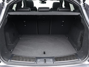 Vehicle image JAGUAR E-Pace 2.0 I4 250 R-Dynamic SE AWD